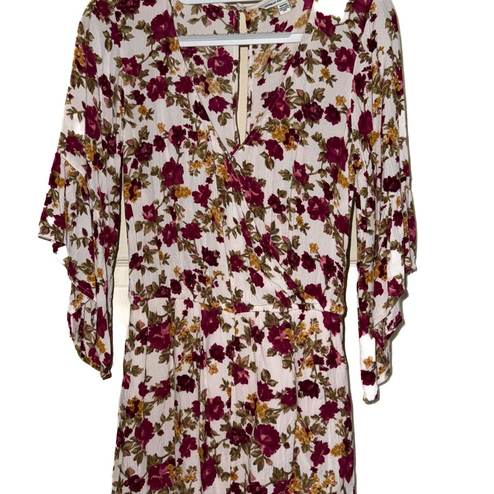 American Eagle Outfitters Floral romper